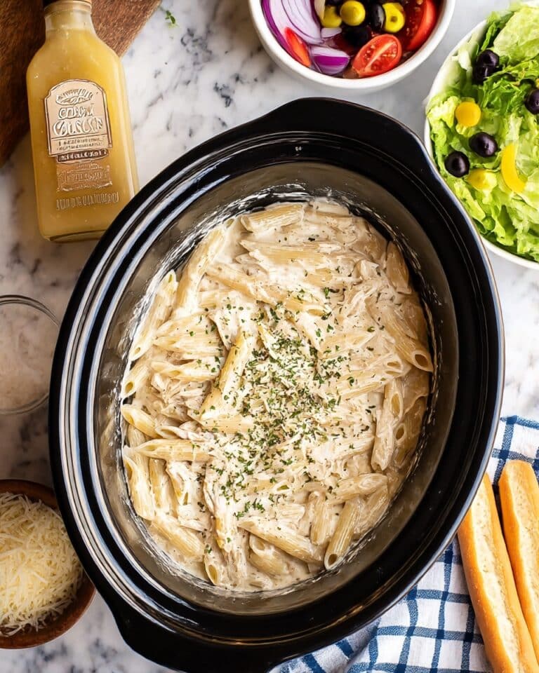 Slow Cooker Olive Garden Chicken Pasta Recipe