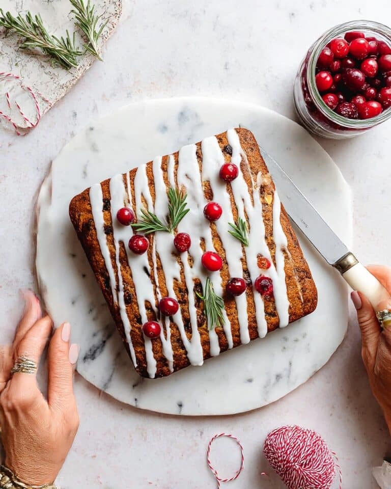 Christmas Cake Traybake – Slimming Friendly! Recipe
