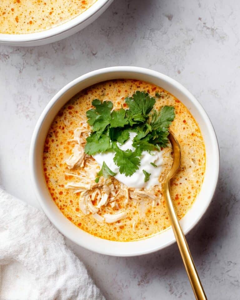 Keto White Chicken Chili Recipe