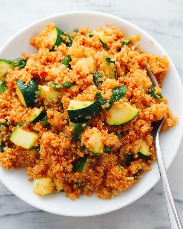 Easy Tomato & Basil Quinoa Risotto – GF, Vegetarian/Vegan Option Recipe