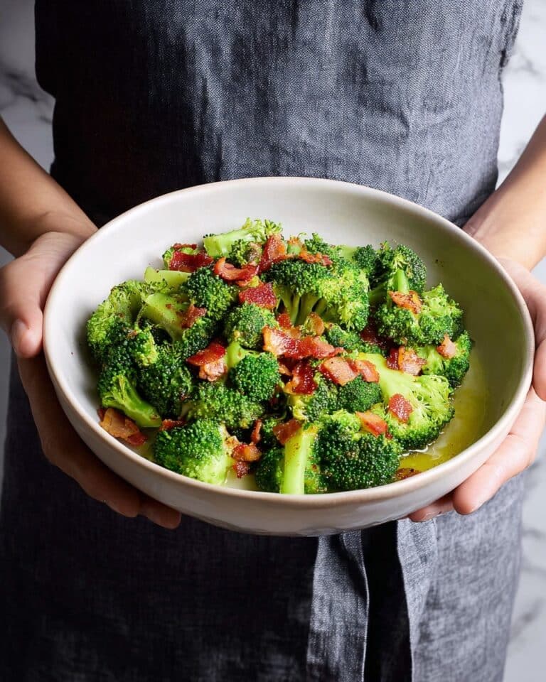Broccoli with Garlic Sauce and Bacon Recipe